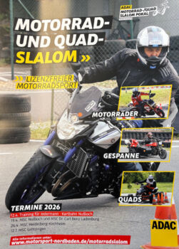 Plakat des ADAC mit dem Titel Motorrad- und Quadslalom. Lizenzfreier Motorsport. Quads, Motorraäder und Gespanne. Termine 2026